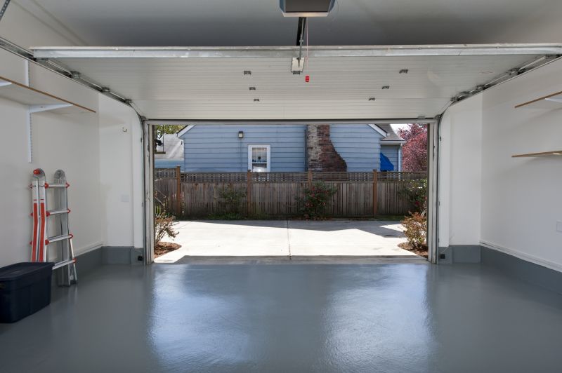 Storage Garage Construction in Conroe, TX
